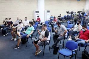 ΜΠΕΡΓΚ: "Χαρούμενοι που τερματίσαμε πρώτοι και είμαστε στον 3ο γύρο" (βίντεο)
