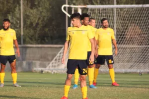 (ΦΩΤΟΣ ΚΕΡΚΙΔΑ) Το φωτορεπορτάζ της γαλαζοκίτρινης εξάρας