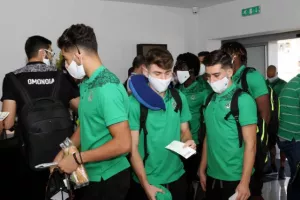 (ΦΩΤΟΣ/ΒΙΝΤΕΟ) Αναχώρησε για Αθήνα η Ομόνοια 