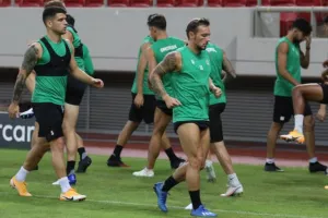 ΟΜΟΝΟΙΑ/ Η προπόνηση στο "Γ. Καραϊσκάκης" (Φώτος/Βίντεο)