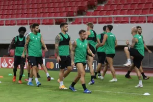 ΟΜΟΝΟΙΑ/ Η προπόνηση στο "Γ. Καραϊσκάκης" (Φώτος/Βίντεο)