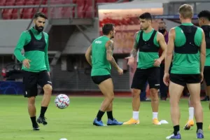 ΟΜΟΝΟΙΑ/ Η προπόνηση στο "Γ. Καραϊσκάκης" (Φώτος/Βίντεο)