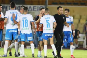 O Ντένιτς… ξεκλείδωσε το τρίποντο! (φώτος)