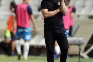 Εφιαλτική βραδιά, εύκολος αποκλεισμός... (φώτος)