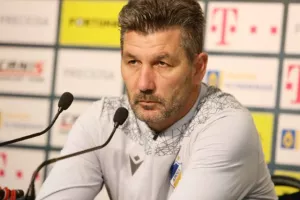 Ουζουνίδης: "Πρέπει να είμαστε έτοιμοι αγωνιστικά και ψυχολογικά" (βίντεο/φώτος)