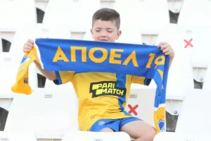 Το ΑΠΟΕΛ βελτιώθηκε... αγχώθηκε αλλά "έσπασε το ρόδι" (φώτος)