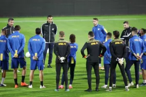 ΦΩΤΟΣ η τελευταία του ΑΠΟΕΛ
