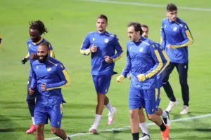 ΦΩΤΟΣ η τελευταία του ΑΠΟΕΛ