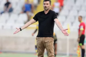 Το ΑΠΟΕΛ βελτιώθηκε... αγχώθηκε αλλά "έσπασε το ρόδι" (φώτος)