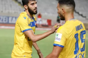 Το ΑΠΟΕΛ βελτιώθηκε... αγχώθηκε αλλά "έσπασε το ρόδι" (φώτος)