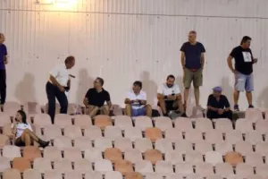 Νίκη με ανατροπή και με 10 παίκτες! (φώτος)