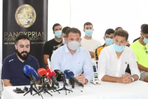"Ποδοσφαιριστής έχασε τις αισθήσεις του"/ΟΛΑ από διάσκεψη ΠΑΣΠ