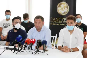 "Ποδοσφαιριστής έχασε τις αισθήσεις του"/ΟΛΑ από διάσκεψη ΠΑΣΠ