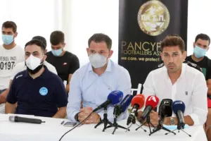 "Ποδοσφαιριστής έχασε τις αισθήσεις του"/ΟΛΑ από διάσκεψη ΠΑΣΠ