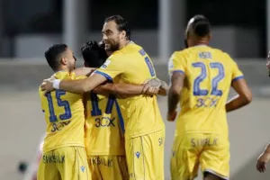 Με δυο γκολ του Ζαχίντ... το πρώτο διπλό! (φώτος)