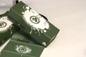 Έκανε δικά της γυαλιά η Ομόνοια! 