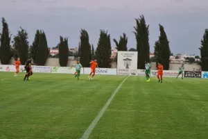 "Πάλεψαν"... και συμβιβάστηκαν! (Φώτος)
