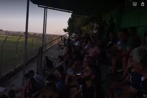 ΔΙΠΛΟ με Κουρτίδη και... διατήρηση πρωτιάς (φώτος)
