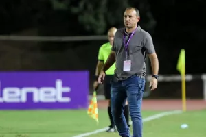 Το έφερε... τούμπα η Καρμιώτισσα, βυθίζεται η ΕΝΠ! (φώτος)