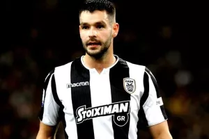 AEK: Αγκαλιάζει τον Σάκχοφ