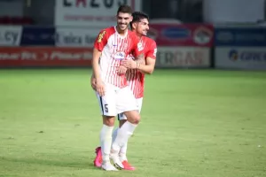 ΠΡΩΤΗ νίκη με Βάγκνερ και... ζωγραφιά από Μπρένο! (Φώτος)