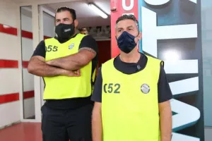 Αλάνθαστος ΕΚΤΟΣ με Τζίνο Φαν Κέσελ! (φώτος)