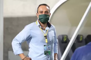 Το ντέρμπι στην ΑΕΚ με ανατροπή και υπογραφή Τρισκόφσκι! (φώτος)