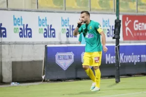 Το ντέρμπι στην ΑΕΚ με ανατροπή και υπογραφή Τρισκόφσκι! (φώτος)