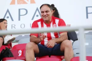 ΠΡΩΤΗ νίκη με Βάγκνερ και... ζωγραφιά από Μπρένο! (Φώτος)