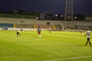 Μεγάλο διπλό κορυφής με "υπογραφή" του Γκισόν (φώτος)