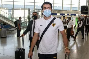 ΑΕΚ: Πέταξε για Ελβετία (φώτος)