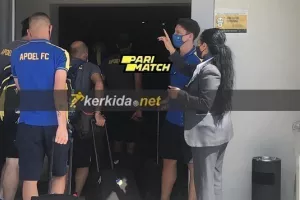 (ΦΩΤΟΣ) Η άφιξη του ΑΠΟΕΛ στο αεροδρόμιο