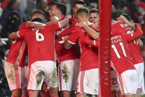 Στη Θεσσαλονίκη η Μπενφίκα - Τεστ Covid-19 για τους Πορτογάλους