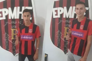 Επαγγελματικό συμβόλαιο σε δύο