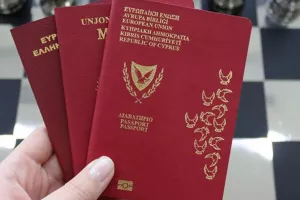 Πολιτογραφήσεις!