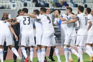 Παραμένουν στη χώρα επτά διεθνείς με υπόδειξη της Πολιτικής Προστασίας
