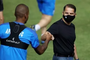 Ξανά Τσάρλι!!