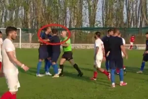 Μόρας σε βοηθό: «Έχεις τελειώσει, πέθανες» (βίντεο)