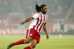 A Bola/ Η Μπενφίκα προχωράει για να κλείσει Σεμέδο (Φώτο)