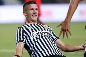 Χρυσώνει το wonderkid της Τούμπας χωρίς ρήτρα