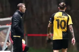 "Δεν εκμεταλλευτήκαμε τις ευκαιρίες, δεν απαντάω για την αλλαγή του Λιβάια"