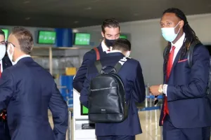 Η αναχώρηση του Ολυμπιακού για την Πορτογαλία