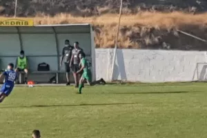 Νίκη με Φοφανά (Φώτος)