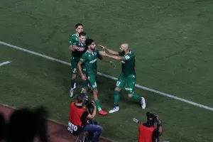 Γενέθλια η ΑΕΛ, πάρτι η Ομόνοια! (φώτος)