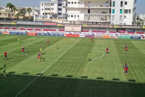 Άνετη με 4αρα η "Αθάνατη"  (φώτος/βίντεο)