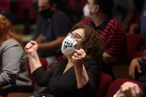 "Παύλο ΝΙΚΗΣΑΜΕ - Ο Φασισμός ΠΕΘΑΝΕ!"