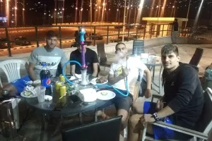 ΦΩΤΟΣ/Δείπνο σε εξαιρετικό κλίμα