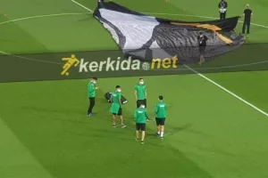 ΦΩΤΟΣ/Πάτησε... γρασίδι η Ομόνοια