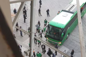 (Φώτος/Βίντεο) Η άφιξη της Ομόνοιας στην Τούμπα