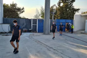 ΦΩΤΟΣ/Στο γήπεδο η Ανόρθωση